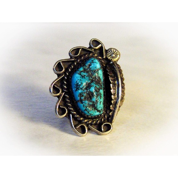 Vintage Sterling Turquoise Ring Sz 5.5 Boho Leaf  Southwestern Chic - Picture 1 of 5